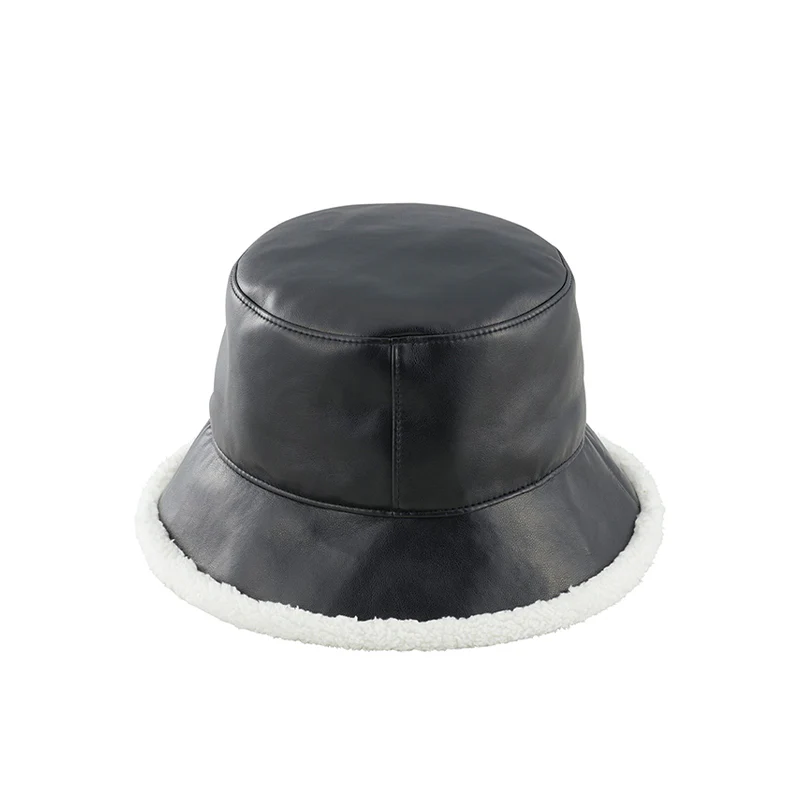 LE COQ SPORTIF GOLF Reversible Women's Hat (Black/White) - Image 2