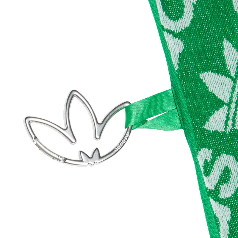 ADIDAS Originals Premium Golf Towel (Green) - Image 2