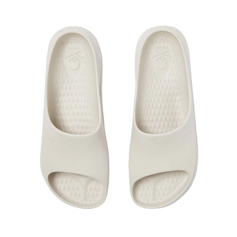 GFORE G/Slide Men's Sandals (Beige) - Image 2