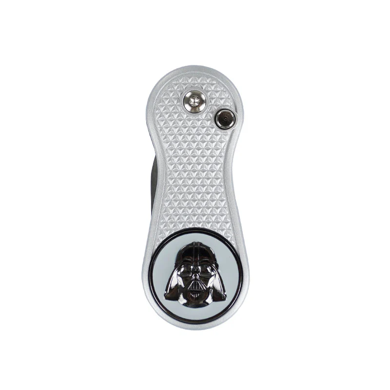 DISNEY Darth Vader Divot & Magnetic Ball Marker - Image 2